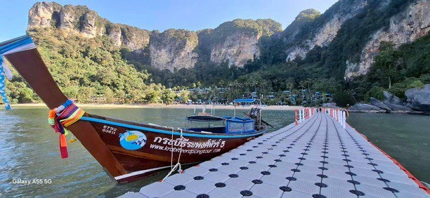 Krabi A private long-tail boat