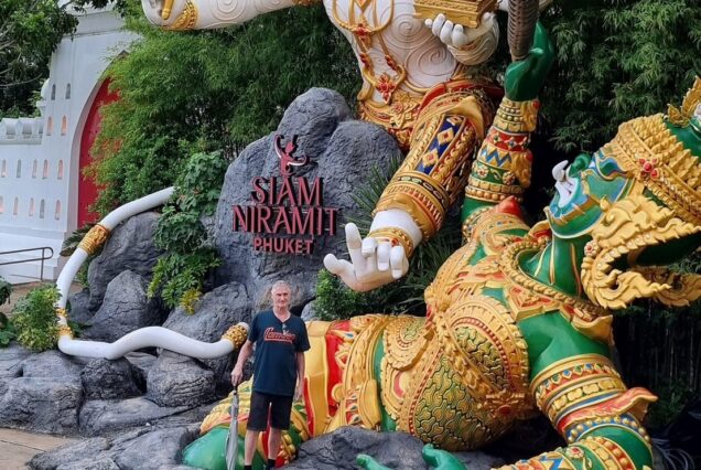 PHUKET SIAM NIRAMIT SHOW