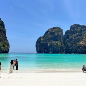 Phi Phi Island – Maya Bay – Khai Island One-Day Tour Premium Service (by Diamond Sea Marine)
