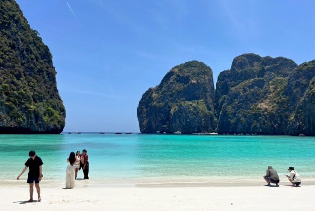 Phi Phi Island – Maya Bay – Khai Island One-Day Tour Premium Service (by Diamond Sea Marine)